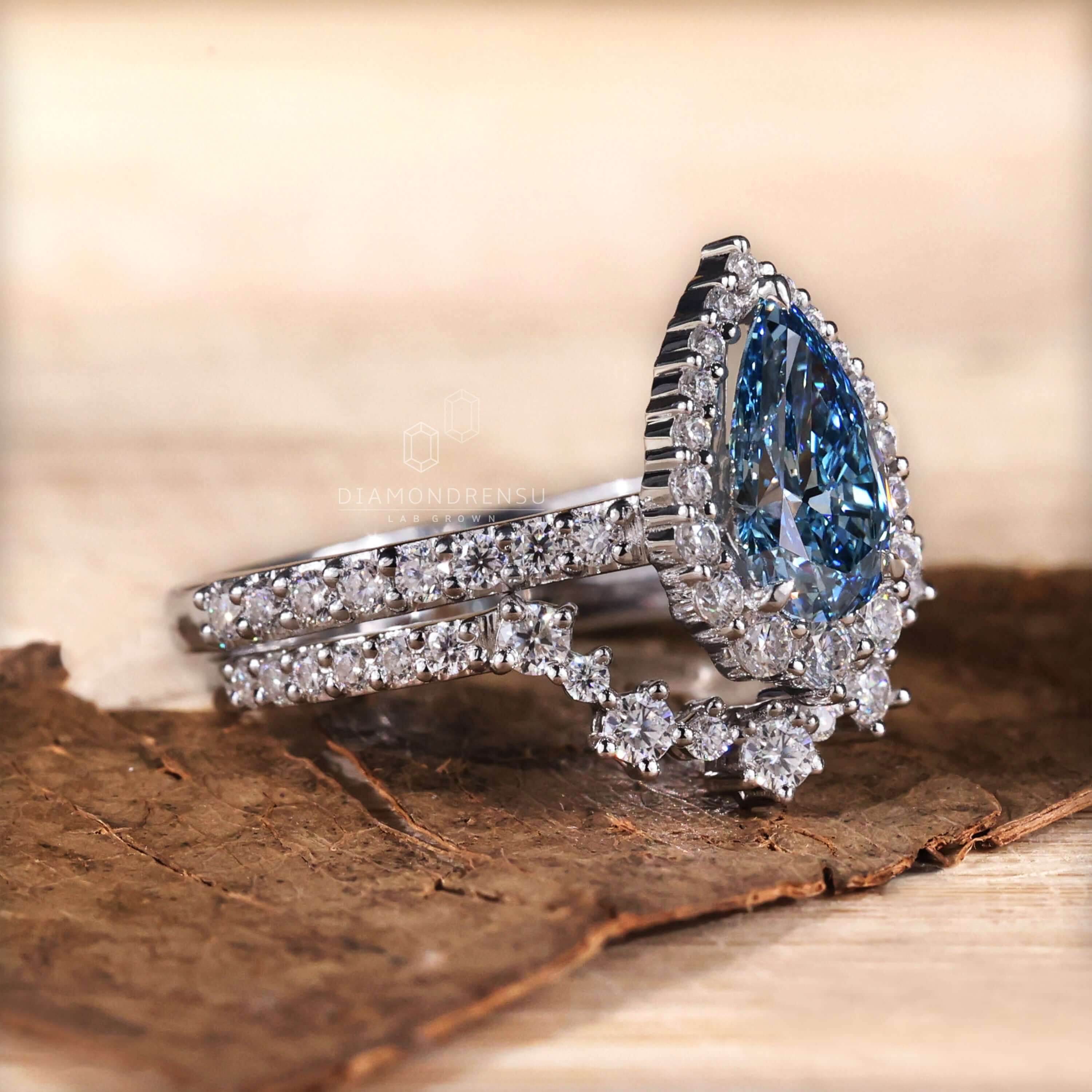 Unique Engagement Rings - Creative Wedding Photographer in NY-CA-USVI |  Kathryn Cooper Weddings
