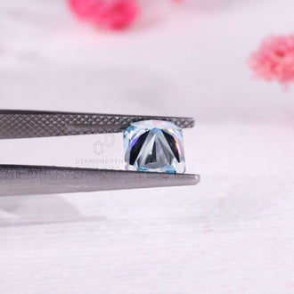 Loose radiant cut diamond blue lab grown 2 carat.
