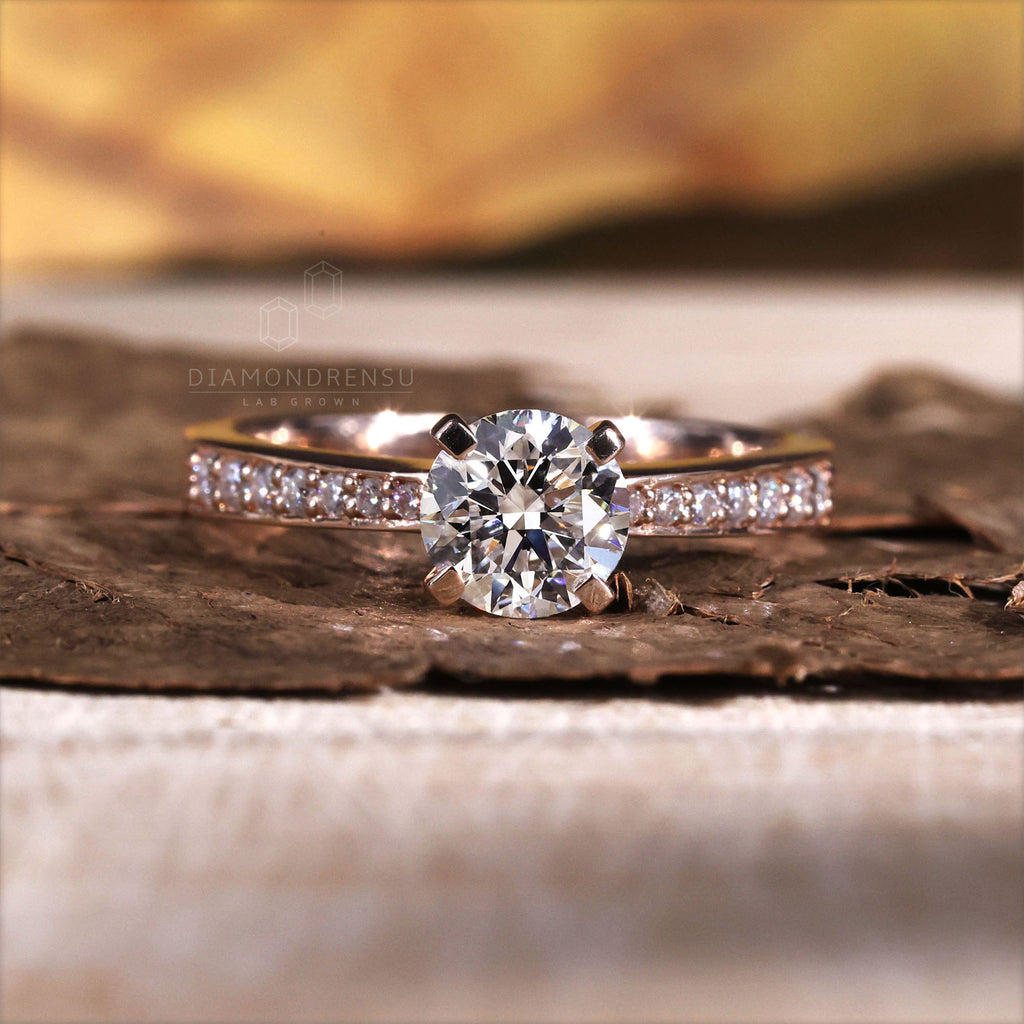 round cut diamond engagement ring - diamondrensu