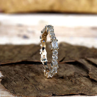 lab grown diamond wedding ring