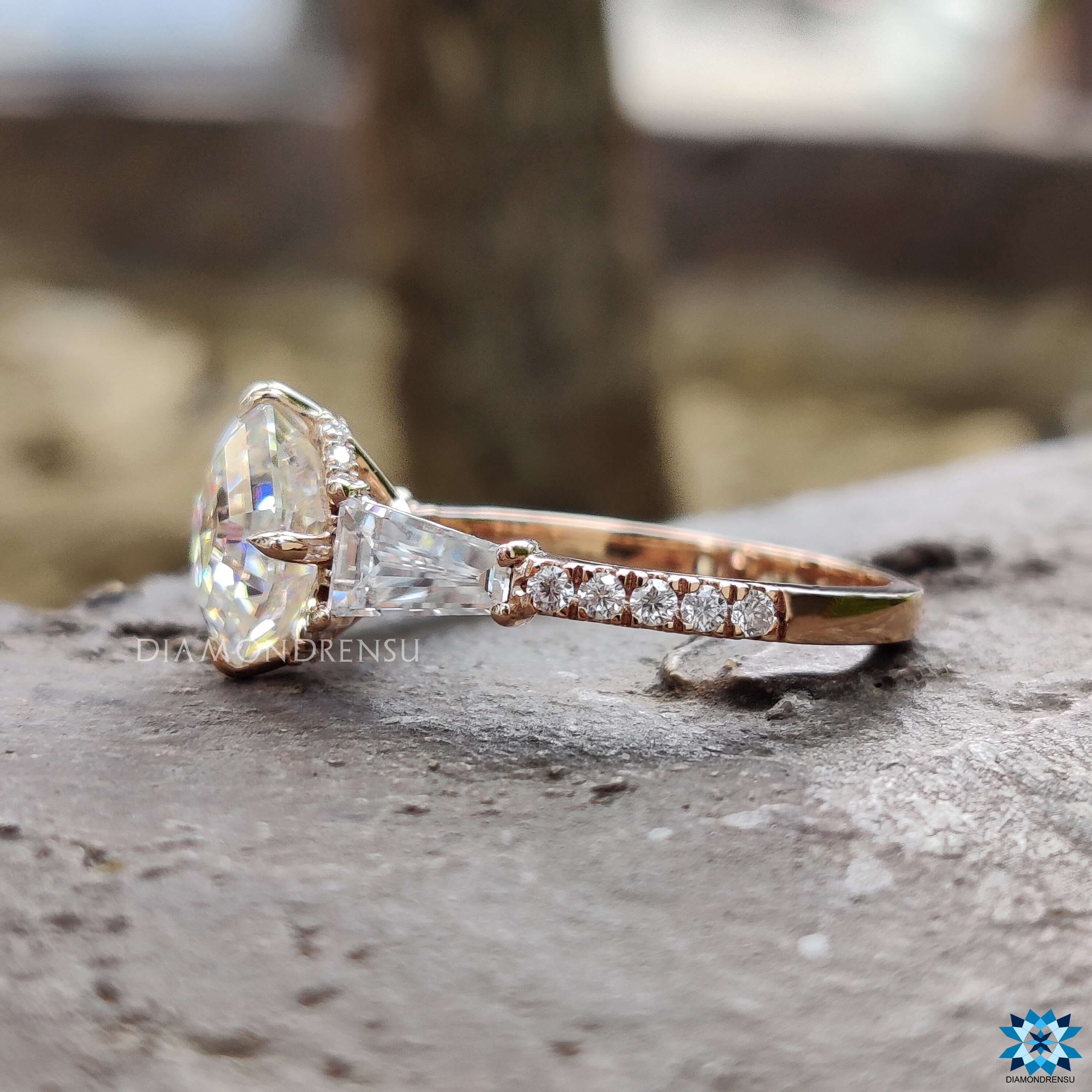 custom moissanite jewelry - diamondrensu