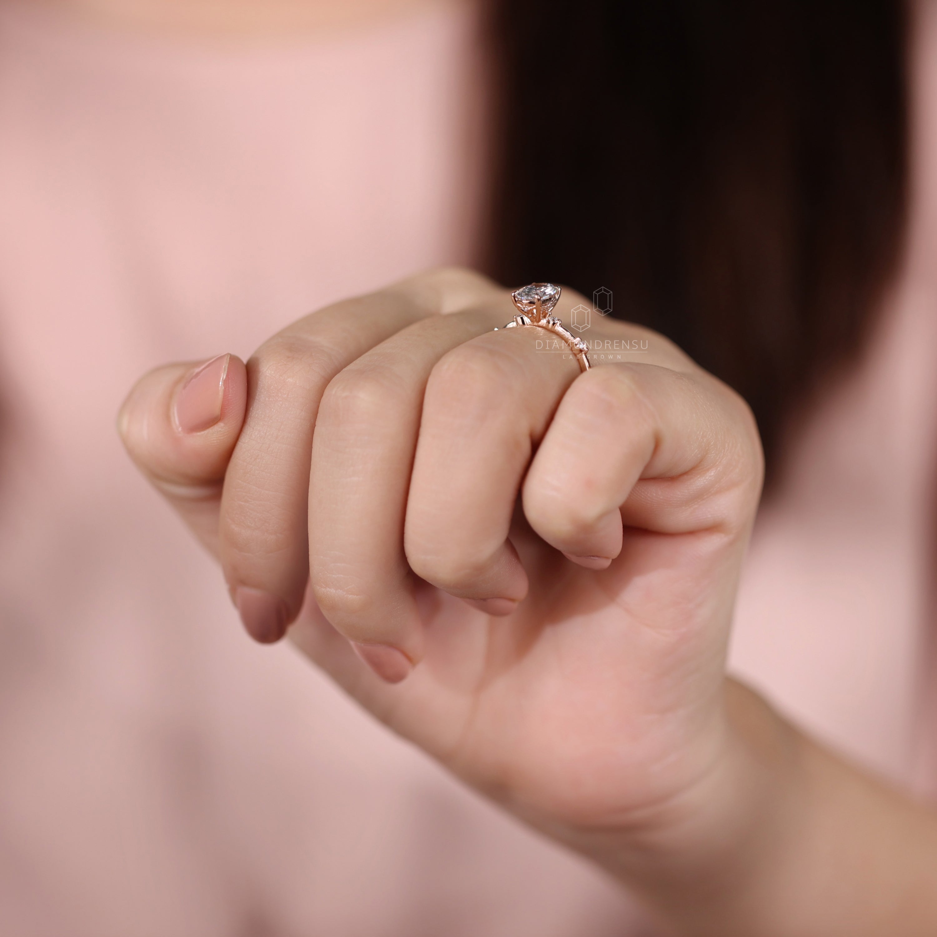 Oval Engagement Diamond Ring Yellow Gold – SARAH & SEBASTIAN