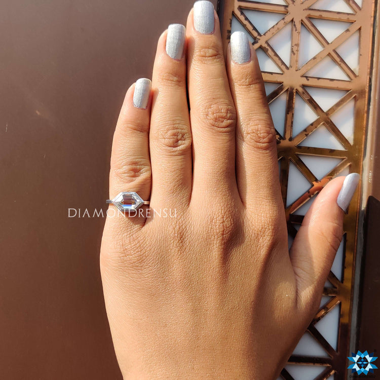 Classic milgrain solitaire engagement ring for a modern bride.
