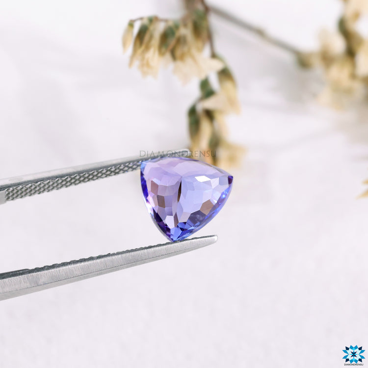 Natural tanzanite gemstone available in 2.47 carat gemstone and trillion gemstone format.
