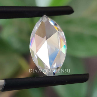 Rose cut marquise moissanite sparkling with moissanite stone.
