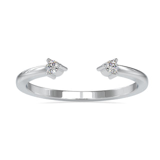 Open wedding band in yellow gold with a round diamond setting.
