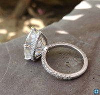 Beautiful pear cut engagement ring set for a perfect match.
