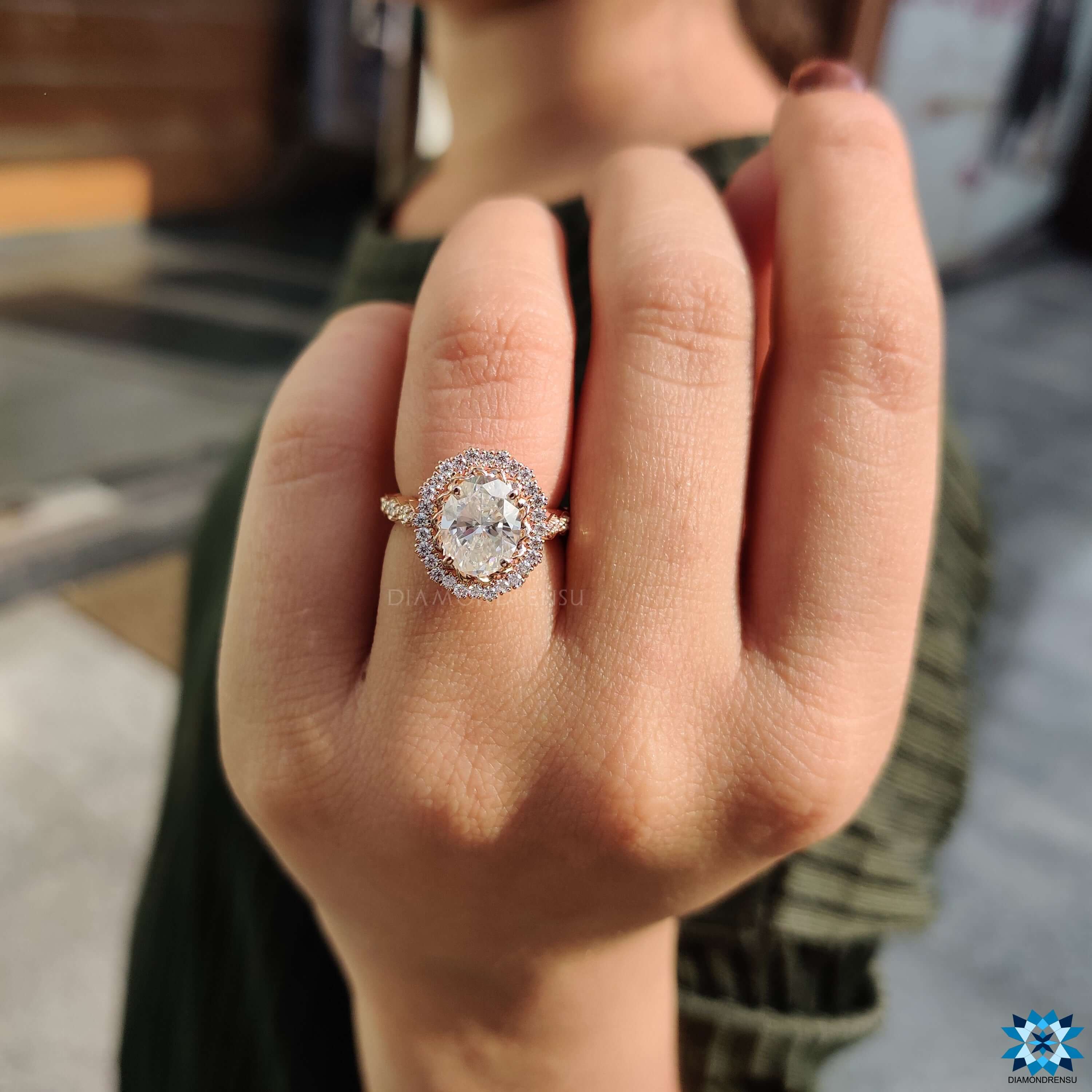 unique moissanite engagement ring - diamondrensu
