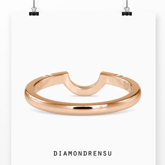 Diamondrensu wedding band with a lab grown diamond, IGI certified
