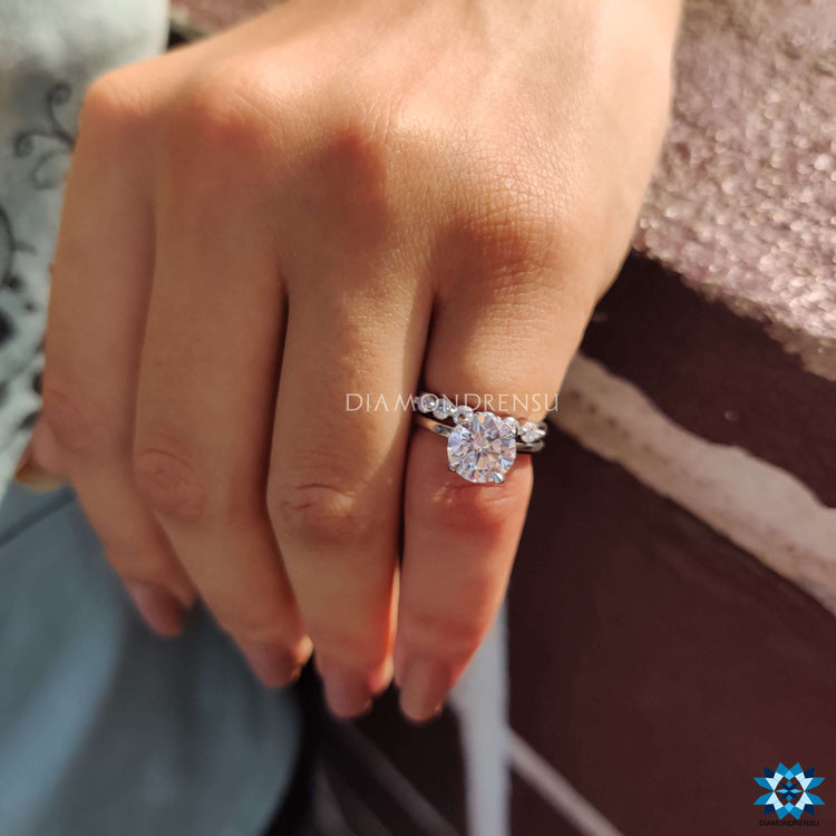 diamondrensu moissanite